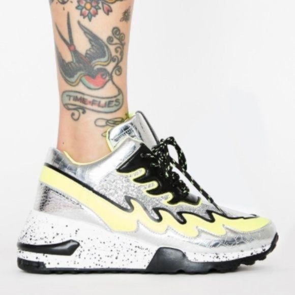 Vicious Heeled Fashion Sneakers in Silver & Lime - Picture 6 of 9